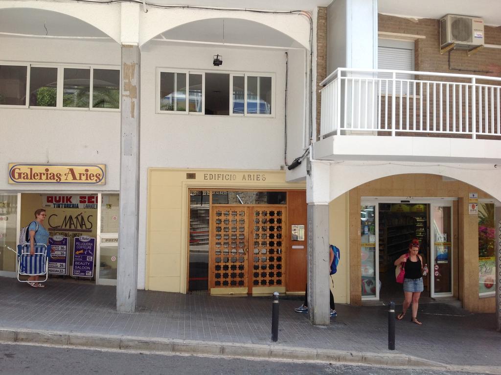 Edificio Aries Apartamento Benidorm Exterior foto